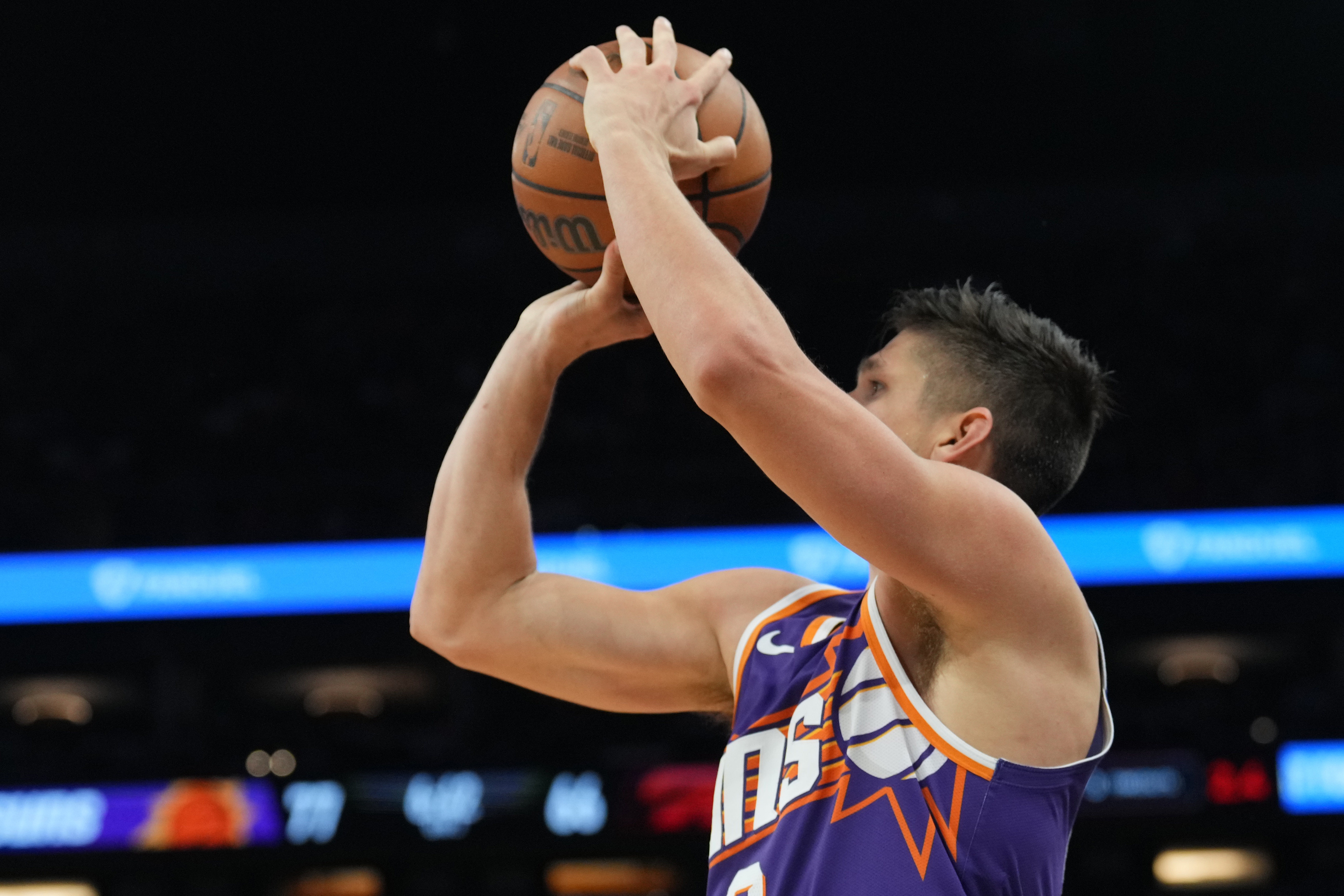 优直播在线-25中11砍33分！奥特：看到阿伦找到节奏感觉很棒 攻防影响很大